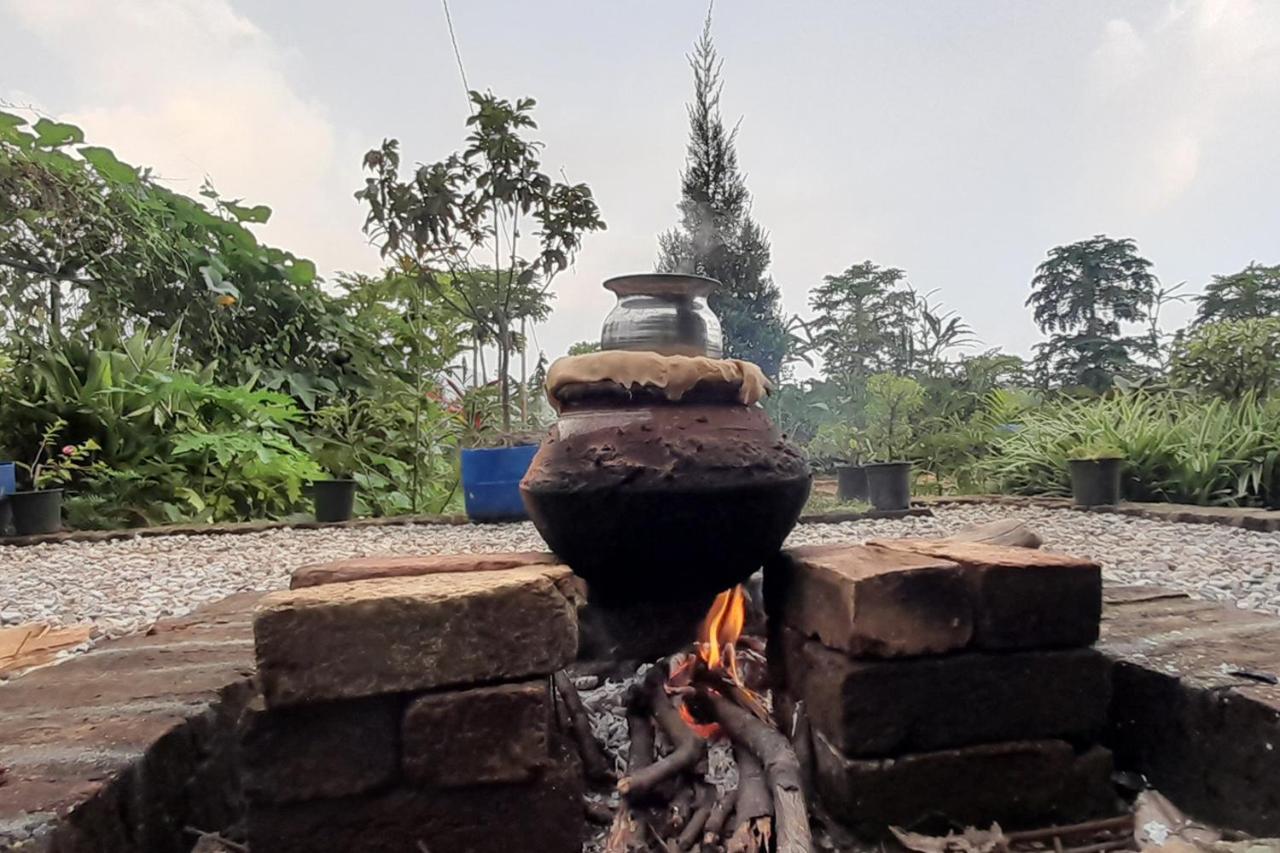 Forest Side Farm - Homestay At Kotabagh Near Nainital And Jim Corbett Bagian luar foto