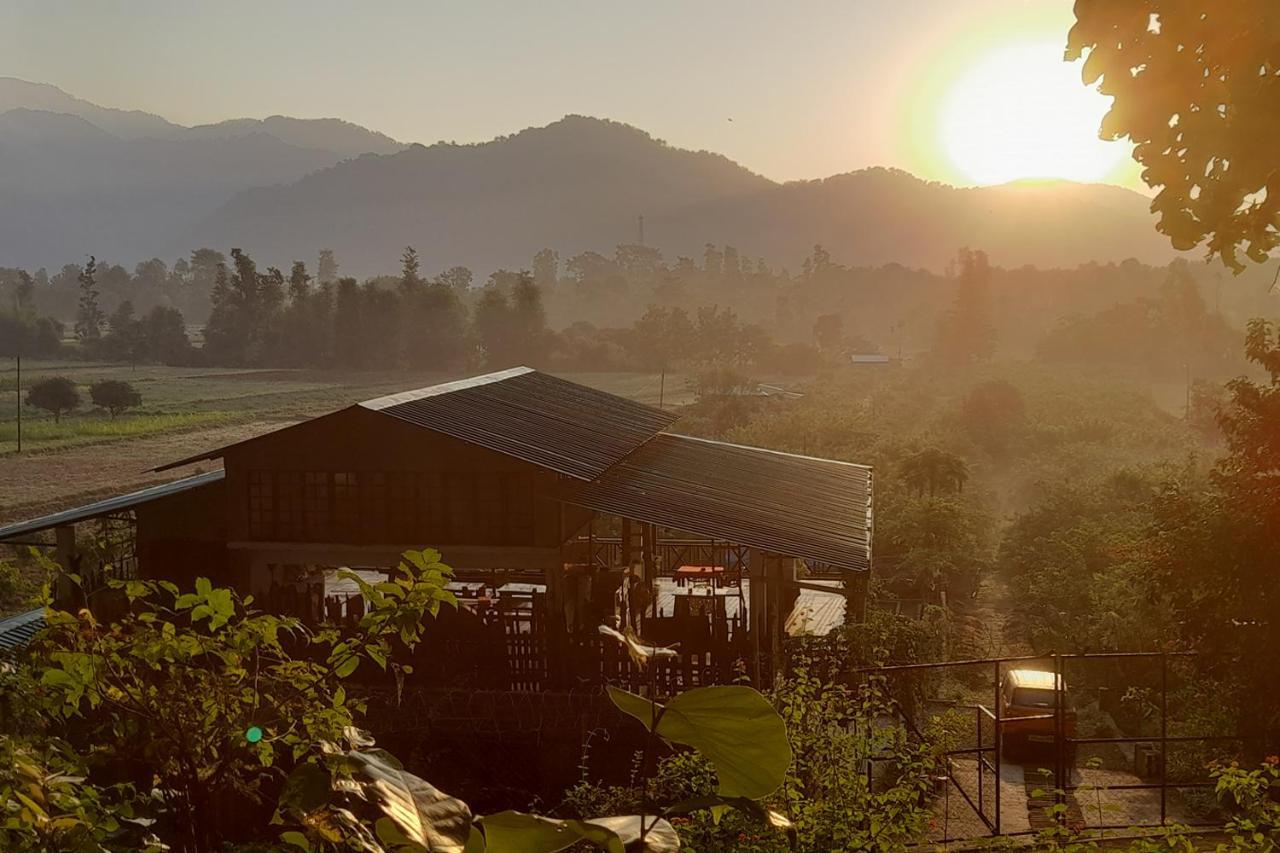 Forest Side Farm - Homestay At Kotabagh Near Nainital And Jim Corbett Bagian luar foto