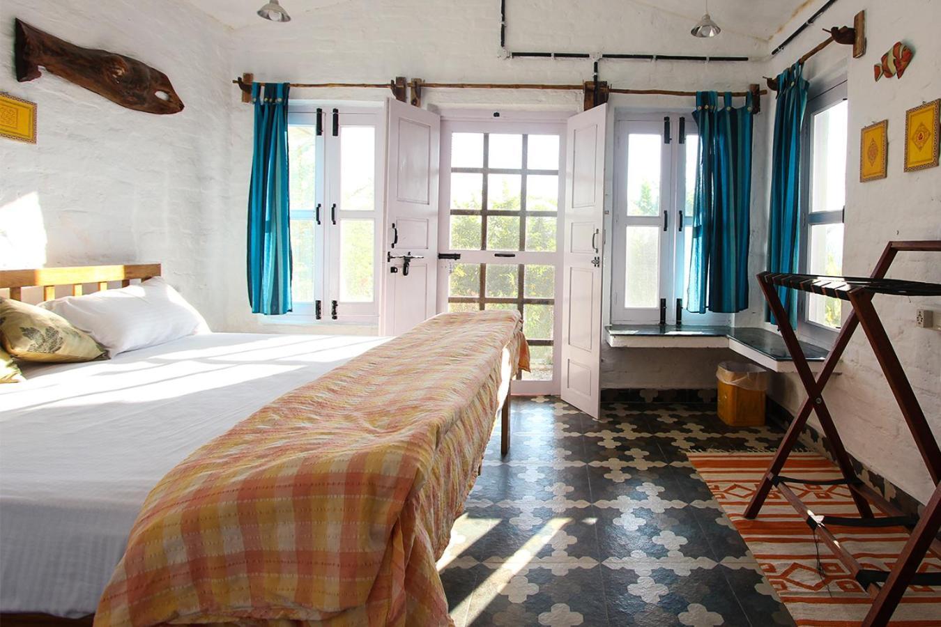 Forest Side Farm - Homestay At Kotabagh Near Nainital And Jim Corbett Bagian luar foto