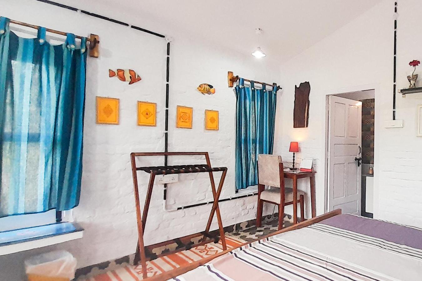 Forest Side Farm - Homestay At Kotabagh Near Nainital And Jim Corbett Bagian luar foto