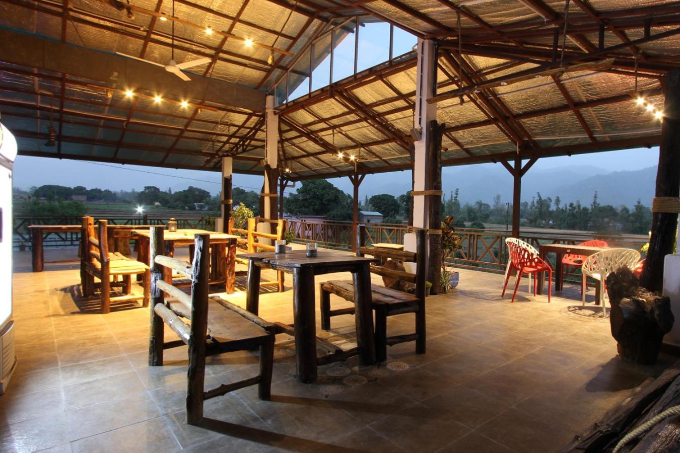 Forest Side Farm - Homestay At Kotabagh Near Nainital And Jim Corbett Bagian luar foto